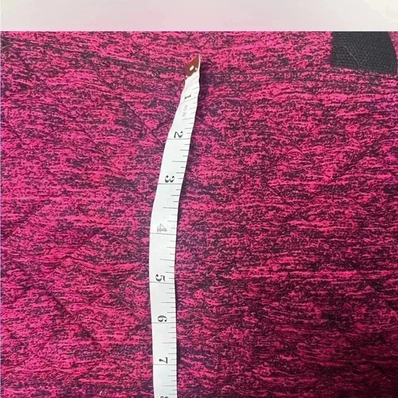 Victoria's Secret Pink Quilted Duffle Bag Tote Magenta and Black - Picture 8 of 8